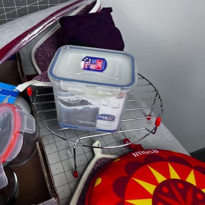 Large Flat of Mixed Kitchen STUFF