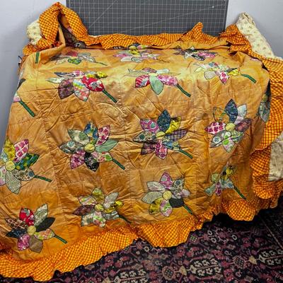 AWESOME ORANGE Flower Power Patchwork Quilt. 