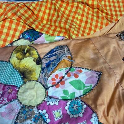 AWESOME ORANGE Flower Power Patchwork Quilt. 