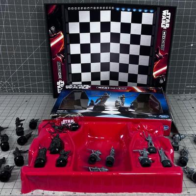 Star Wars Chess Set of 32Pieces 