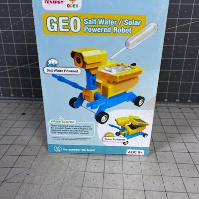 GEO Salt Water Solar Powered Robot 