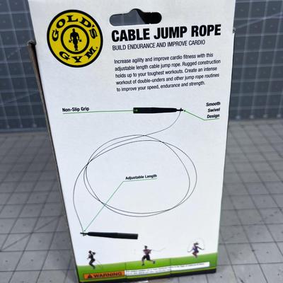 NEW Golds Gym Jump Rope 
