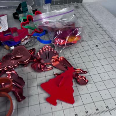 Cookie Cutters (includes tub too) 