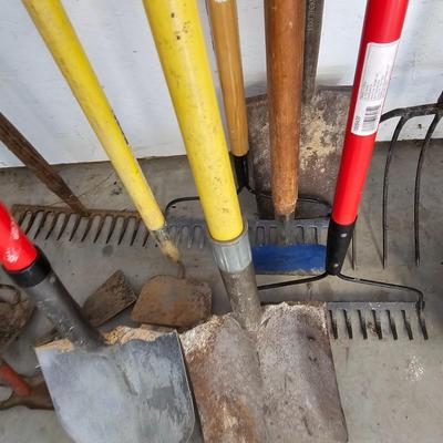 Shovels, Hoes & Rakes (G2-JS)