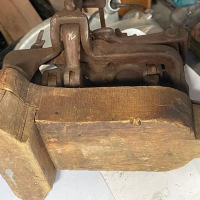 Antique 1800s Band Saw Setter and Sharpener?