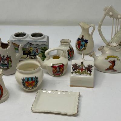 Crested Ware Collection 10 lots of souvenir Miniature items