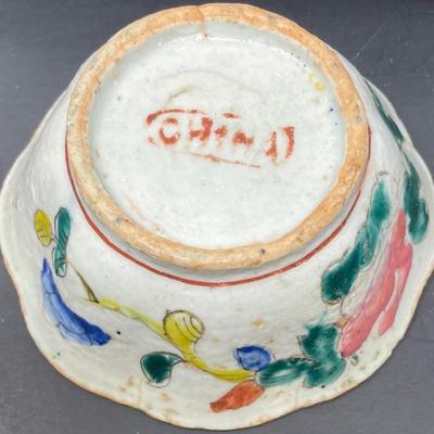 Antique Chinese dish bowl Qing Dynasty era