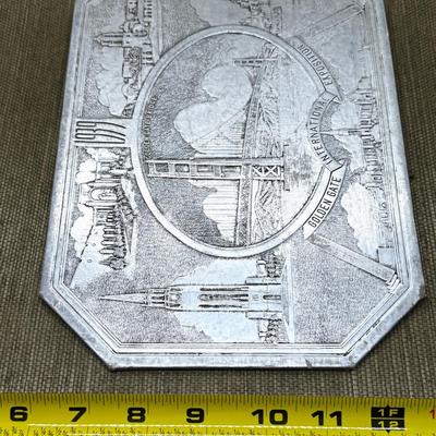 LOT 28 - BIN 1939 Golden Gate International Exhibition - Standard Oil Trivet - San Francisco
