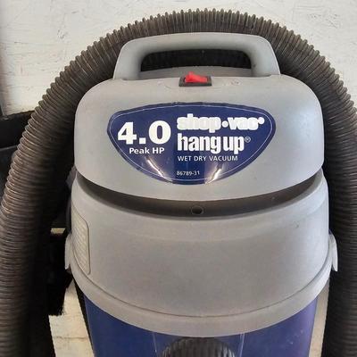 Shop Vac Wet/Dry Vacuum w/ Mount (G2-JS)