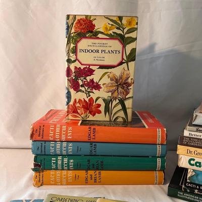 House Plants and Succulents Books (D-DZ)