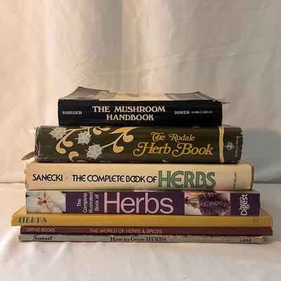 Herbs and Mushroom Books (D-DZ)