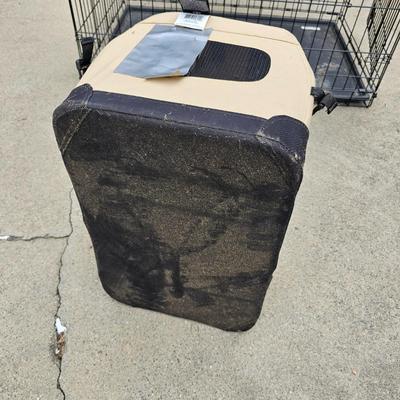 Collection of Pet Crates, Carriers & More (G2-JS)