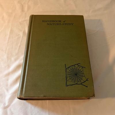 Vintage Nature Books (D-DZ)