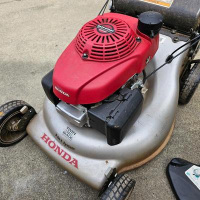 Honda Self Propelled Mower w/Bag (G2-JS)