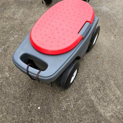 Ironton Steel Garden Wagon & Rolling Seat (G2-JS)