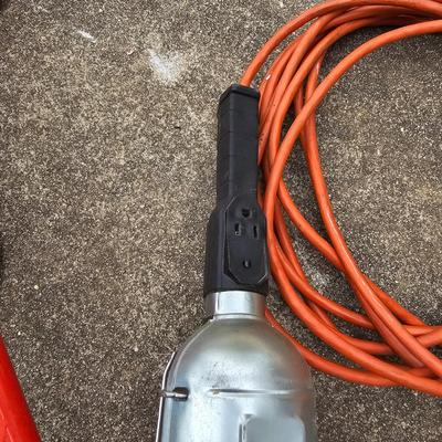 Utilitech Halogen Worklight & Three Trouble Lights (G2-JS)