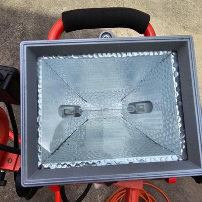 Utilitech Halogen Worklight & Three Trouble Lights (G2-JS)