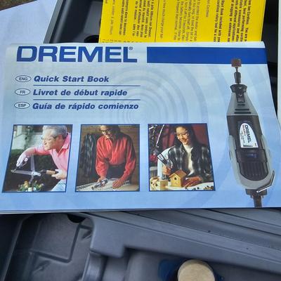 Dremel Cordless Rotary Tool, Stand & Accessories (G2-JS)