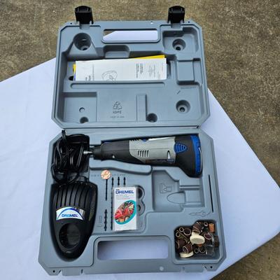 Dremel Cordless Rotary Tool, Stand & Accessories (G2-JS)