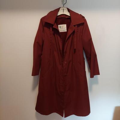 Size Small Pendleton, London Fog and more Trench Coats (PC-BBL)
