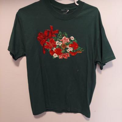 Festive Holiday Shirts Size Medium (PC-BBL)