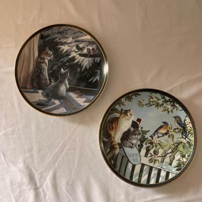 Collectible Persis Weirs Porcelain Cat Plates w/ Wooden Frames (D-DZ)
