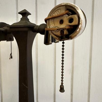Antique Verdelite Bankerâ€™s Lamp (See Description)