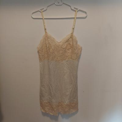 Vintage Slips and more (PC-BBL)