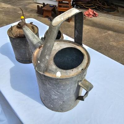 Vintage Oil Cans & Stuff (G2-JS)