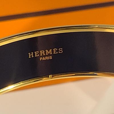 Vintage Hermes Paris, France Wide Band Enamel Horse Theme Bangle with Box (#6)