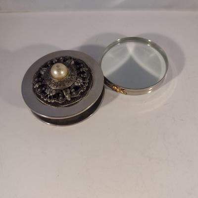 Jo Marz Magnifying Compact Glass with Applied Filigree Design and Pearl Centerpiece