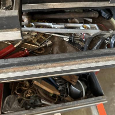 Tools & tool chest