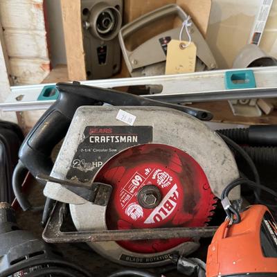Tools & tool chest