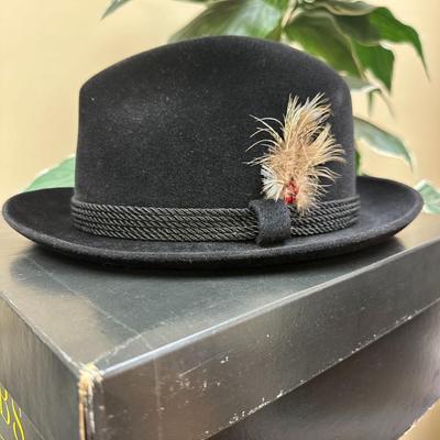 Dobbs black long fur felt Fedora Hat made in USA like new size 7 3/8