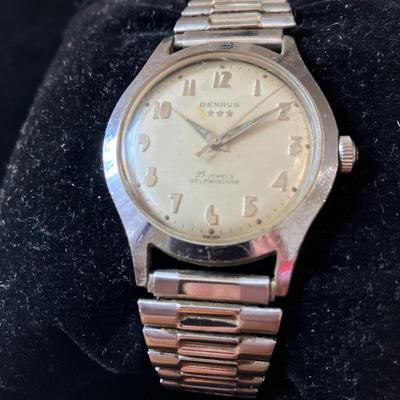 Vintage BENRUS Three Star 25 Jewel Wrist Watch Self Winding. Runs