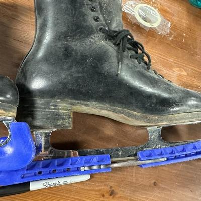 Men's Ice Skates