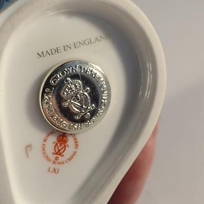 Royal Crown Derby English Bone China Penguin Porcelain Figurine