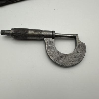Vintage Starrett 0-1â€ Micrometer