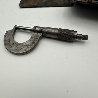 Vintage Starrett 0-1â€ Micrometer