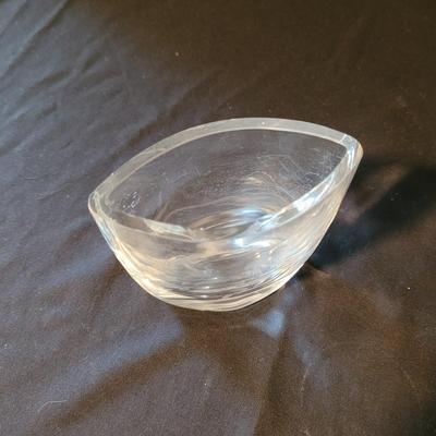 Assortment of Contemporary Vases (D-CE)