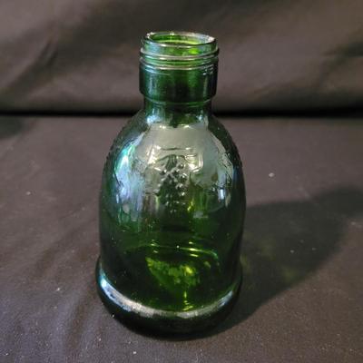 Medicine Bottles and More (D-CE)