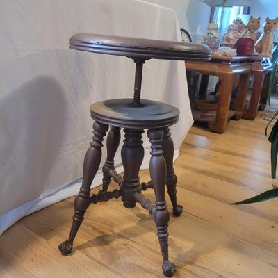 Antique Adjustable Piano Stool (D-CE)