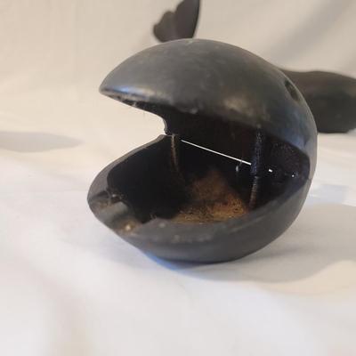 Cast Iron Sperm Whale and Small Ashtrays (D-CE)