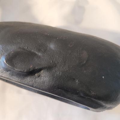 Cast Iron Sperm Whale and Small Ashtrays (D-CE)
