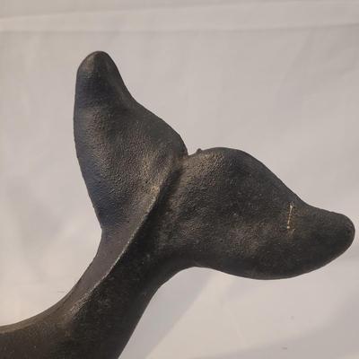 Cast Iron Sperm Whale and Small Ashtrays (D-CE)