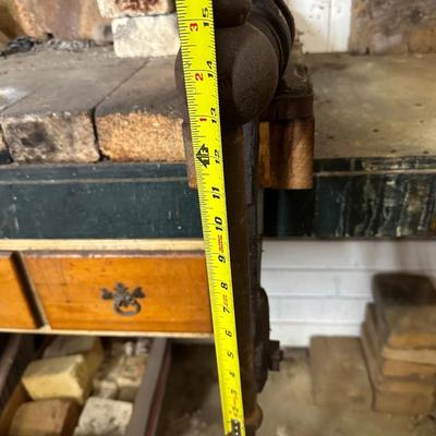 Blacksmith Post Vise (see description)