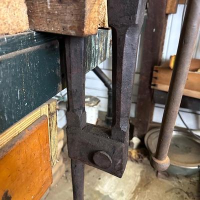 Blacksmith Post Vise (see description)