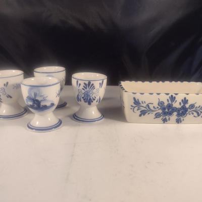 Vintage Ceramic Delft Blue Holland Hand-Painted Egg Cups and Caddy