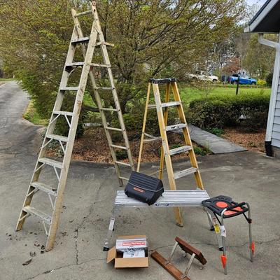 Collection of Ladders & Accessories (G2-JS)
