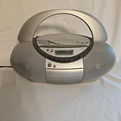 Phillips and Sony CD/Tape/Radio Players (UD-DW)